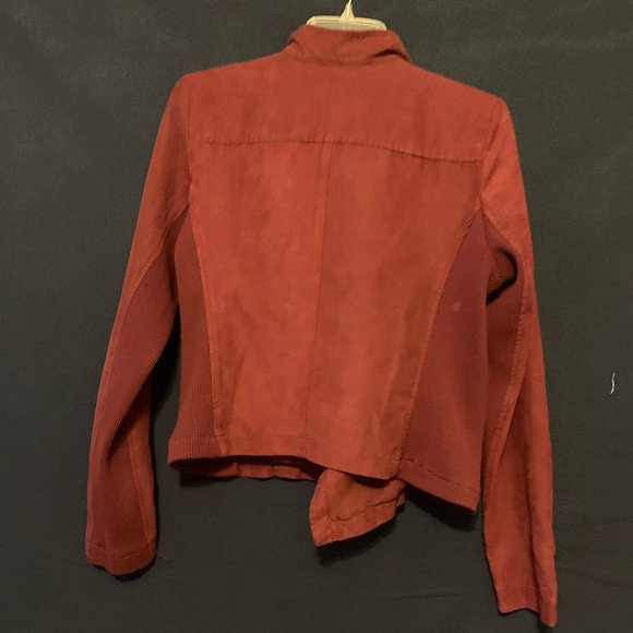 jacket - Picture 2 of 4